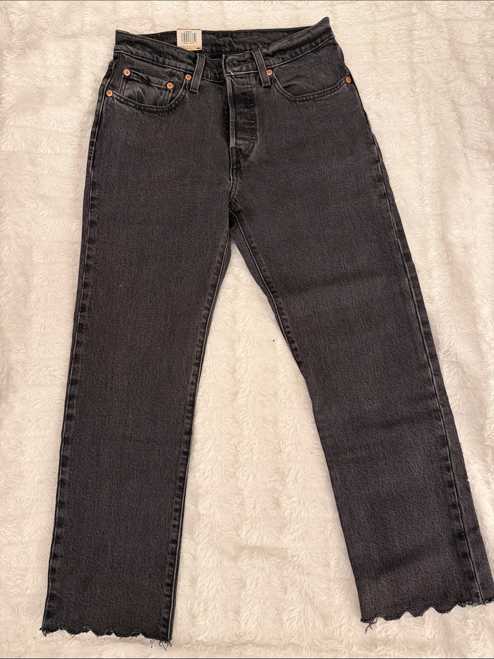 Levi's Women's Black Ankle Crop Jeans
